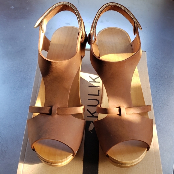 Kulik Handmade Leather Clogs - Picture 1 of 5